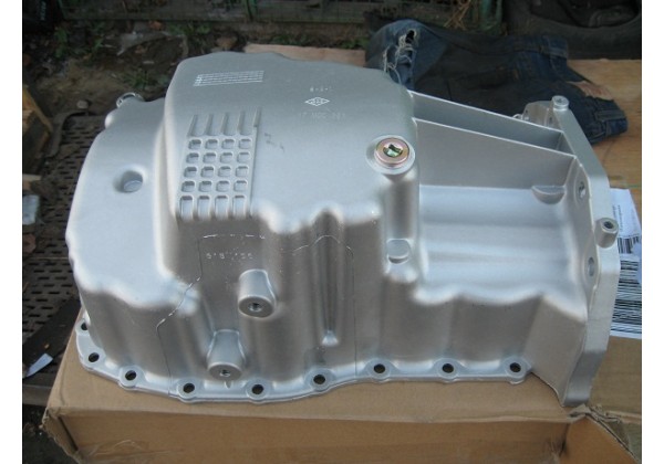 Масляний піддон Renault 1.5 dci, 1.4, 1.6 16V, 1.6 16V 4x4, 8201719715, 7700108059, 7700108925, 7711120025, 8200209640, 8200404442, 8200125660 *
